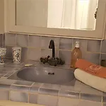 Des Delices Couette-café Grimaud