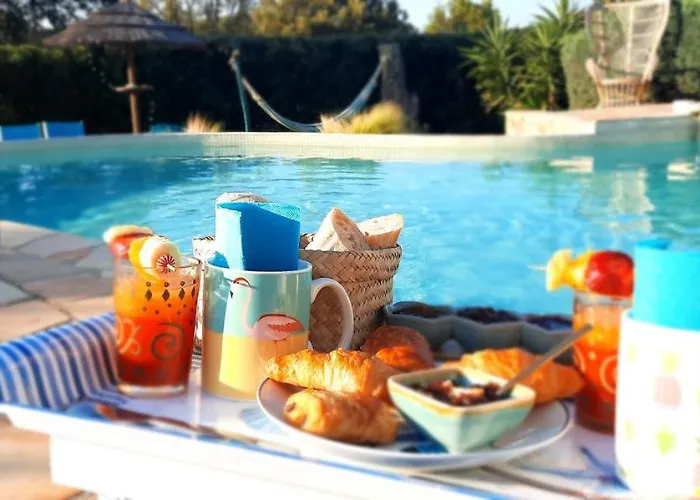 Frühstückspension Des Delices Grimaud