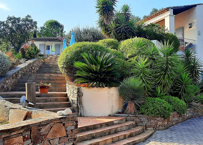 Frühstückspension Des Delices Grimaud