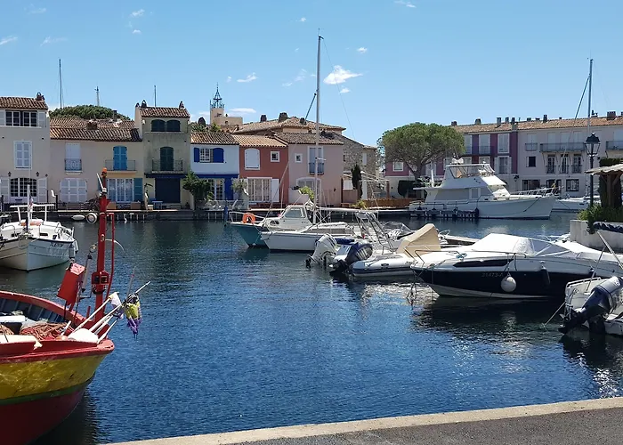 Couette-café Des Delices 3*